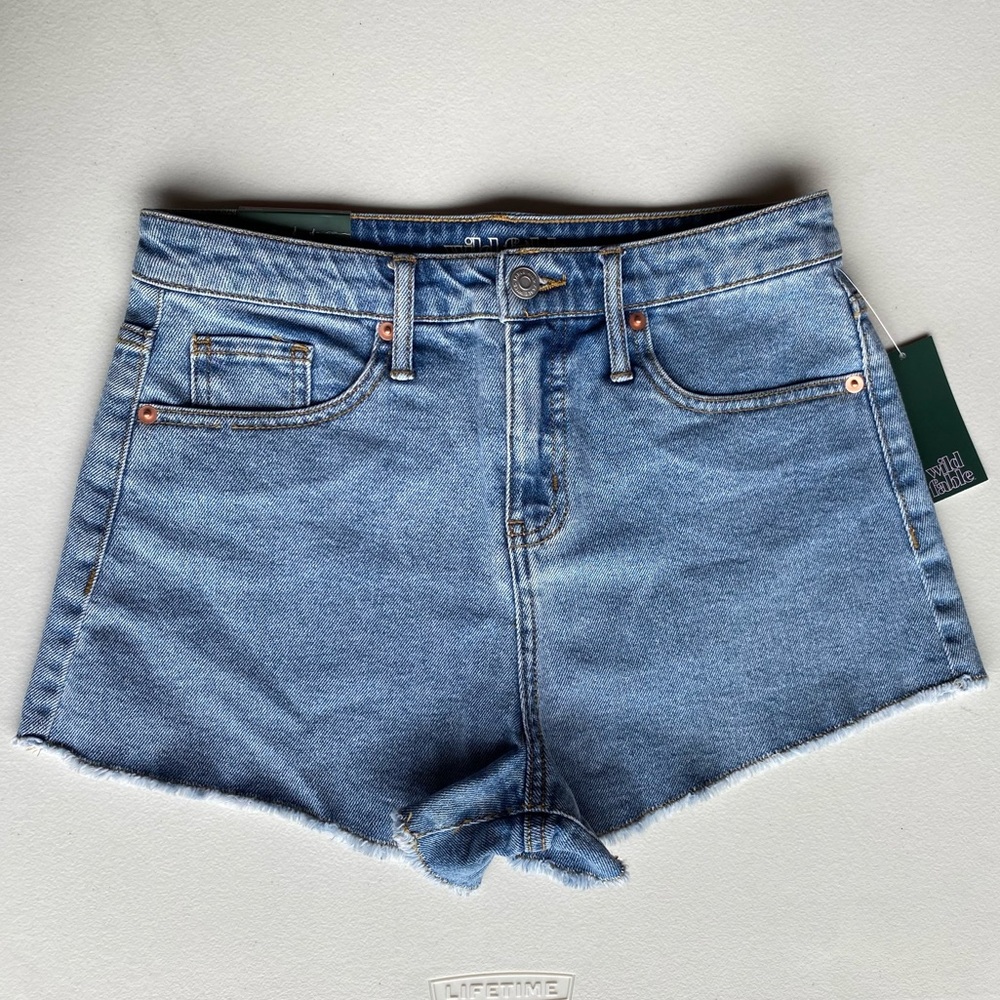 NWT Wild Fable High Rise Shorts Size 4